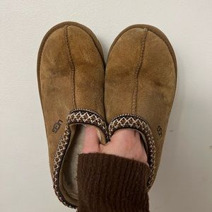 UGG Tazz slippers